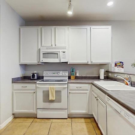 Superstition Springs Apartment Mesa Exterior photo