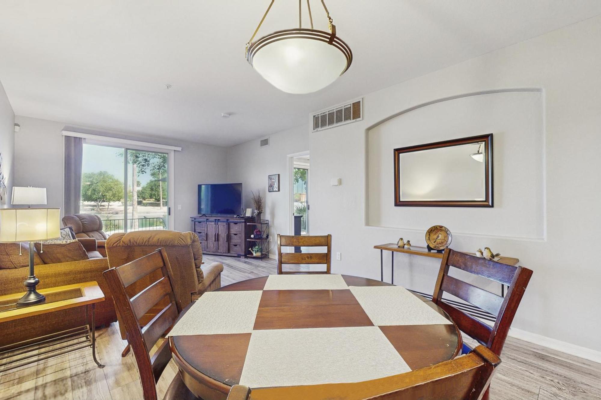 Superstition Springs Apartment Mesa Exterior photo